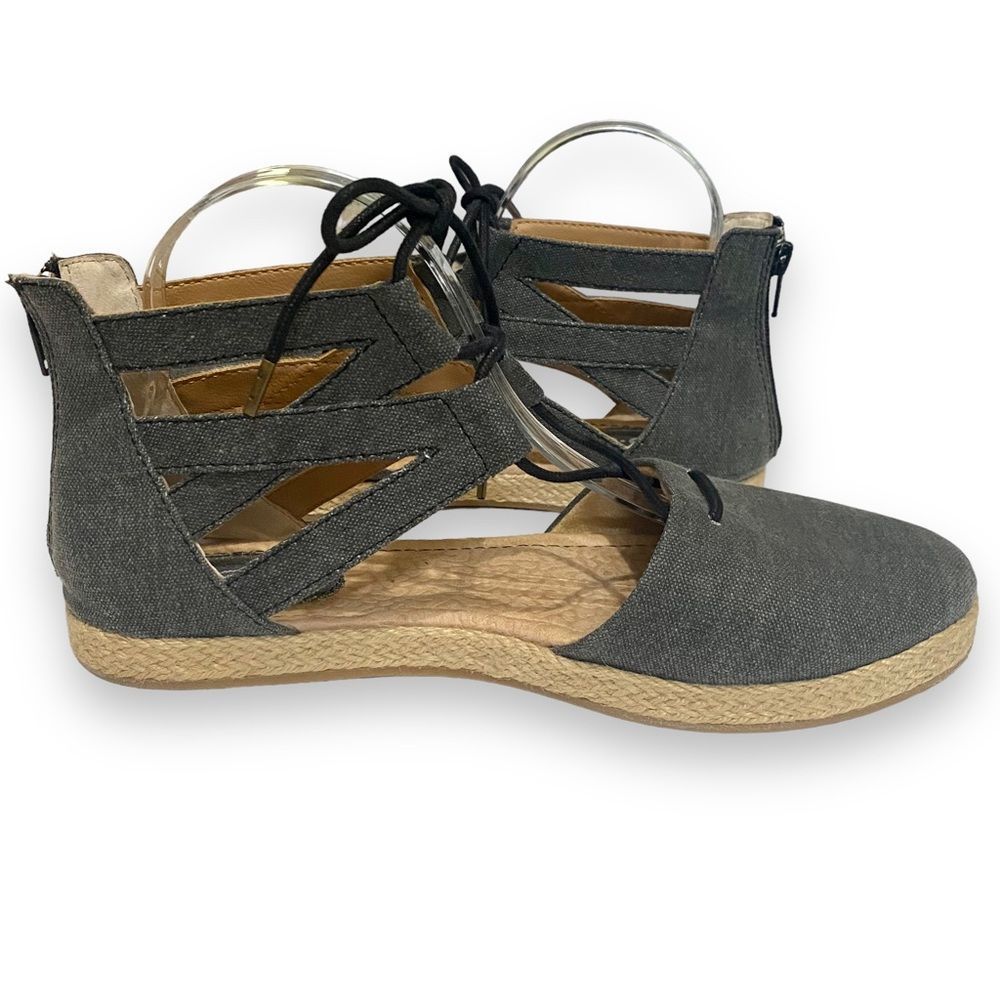 BOC | Born Concept Dark Gray Canvas Gladiator Tie Espadrille Sandals | Size 9.5 - Picture 6 of 11
